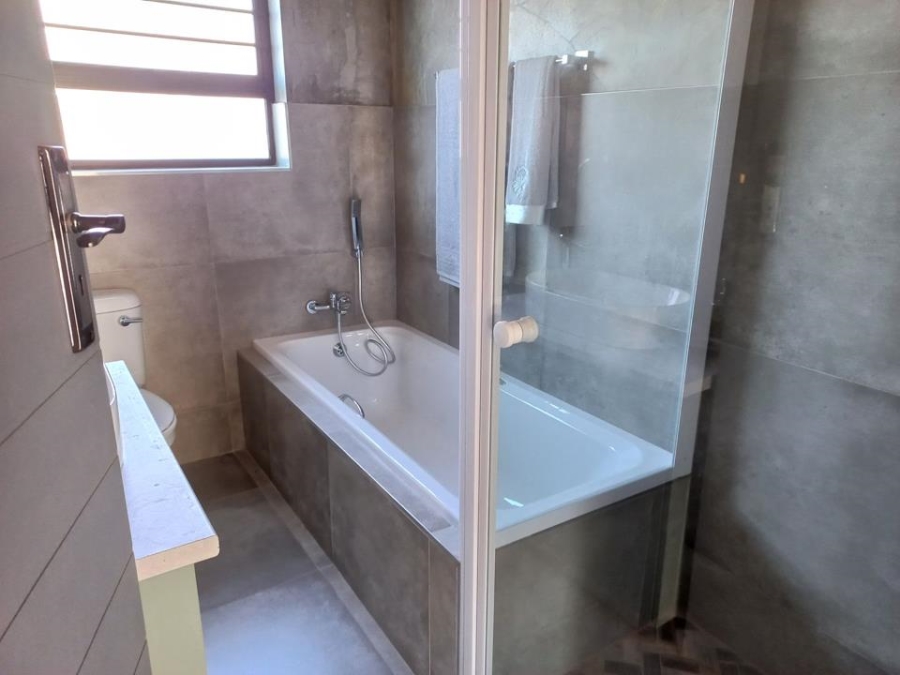 2 Bedroom Property for Sale in Die Bult Western Cape